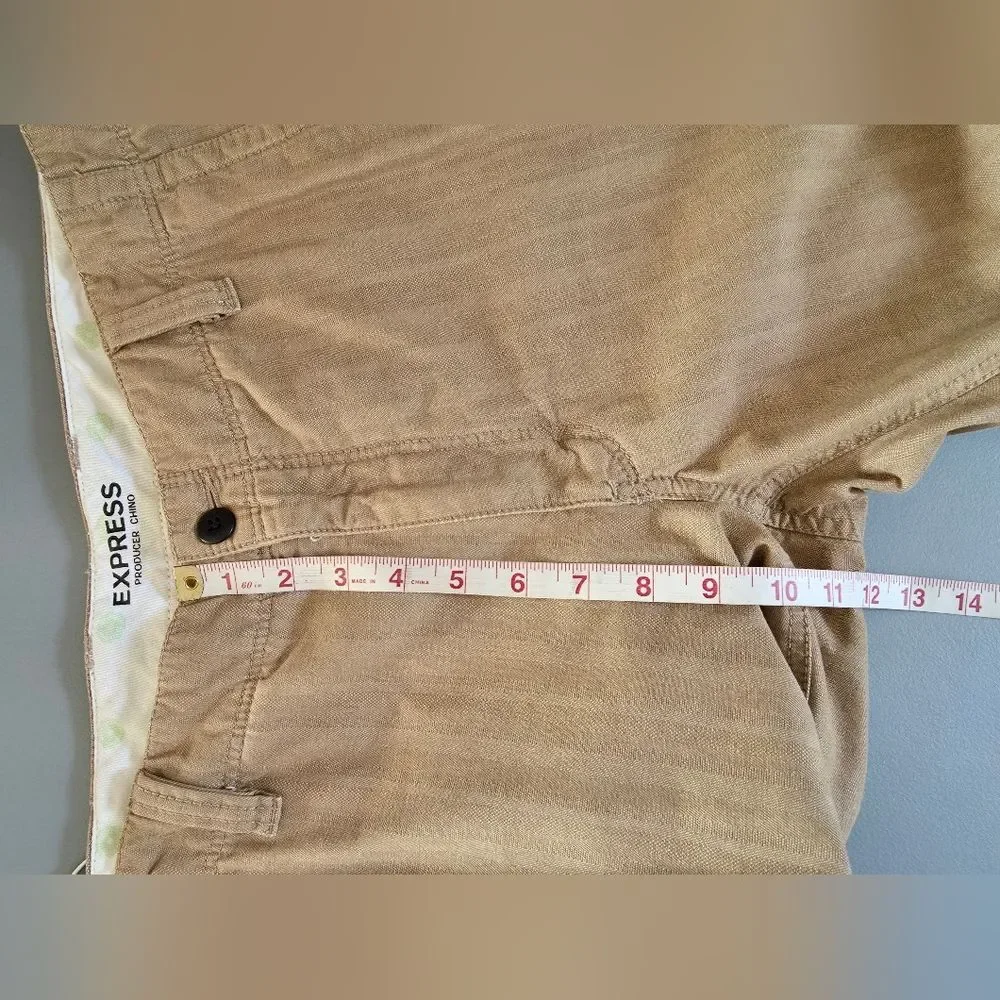 Express Men's Chinos Khaki Flat Front Casual Pants Size 32 x 32